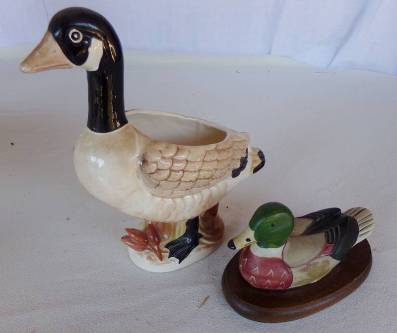 lot 9108 image: duck decor