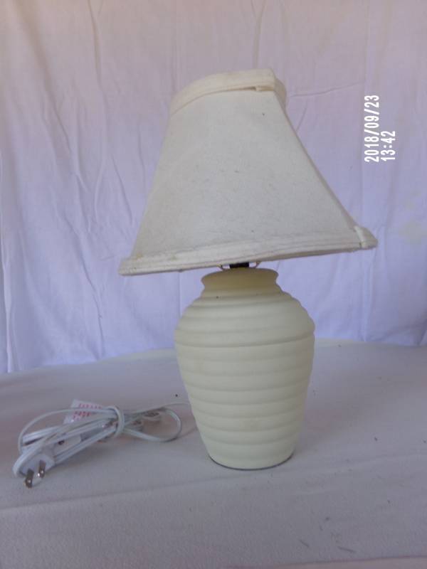 lot 9144 image: white lamp