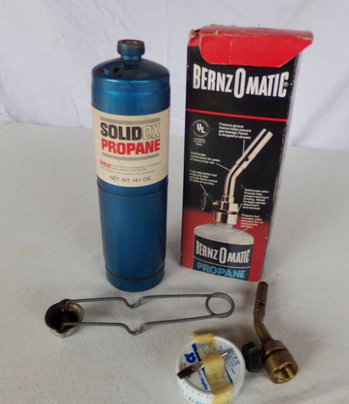 lot 9198 image: bernz0matic propane tank  starter flux and tip