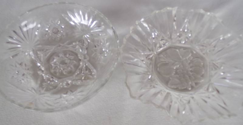 lot 9207 image: 2 glass relish plates