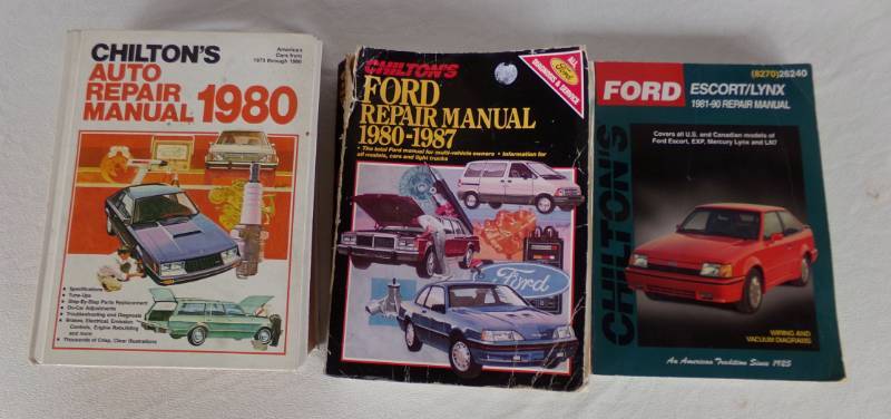 lot 9208 image: three auto books