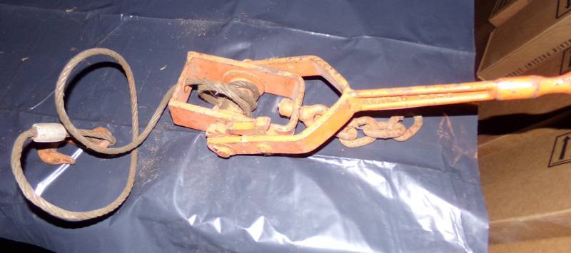 lot 9575 image: Vintage Heavy Duty Come Along