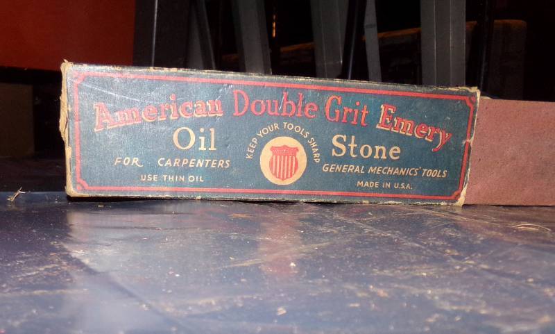 lot 9579 image: Antique Double Grit Emery Oil Stone