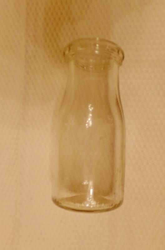 lot 9591 image: 12 Pint Beaded Top Glass Milk jug