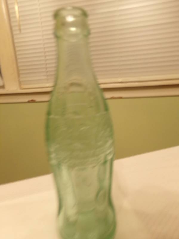 lot 9558 image: 6oz. Glass Coca-Cola Bottle From Topeka, KS