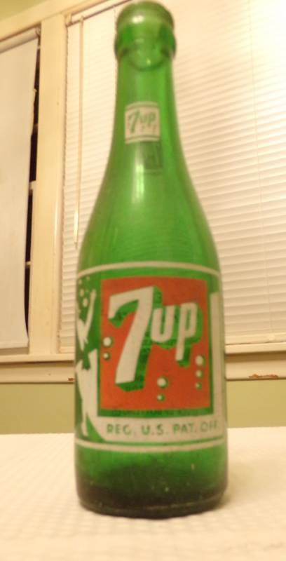 lot 9565 image: �7-up Glass Bottle With Lady On It From Omaha, NE