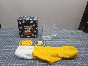 lot 28513 image: Beer Gifts for Men,4pcs Gifts Set for Beer Lovers- Coasters Socks Mug. FUN  NEW