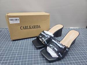 lot 28612 image: Carlkarida Black Leather Sandals with Scalloped Detail Sz 7.5