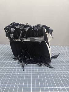 lot 28711 image: 50 Black and White Gift Bags Fancy