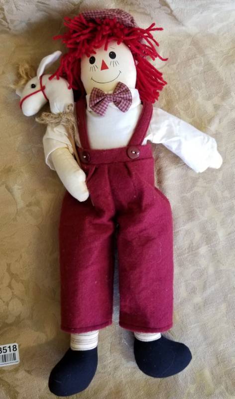 lot 3518 image: Ragedy Ann Doll