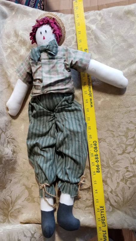 lot 3577 image: Prim Style Raggedy Andy - CUTE