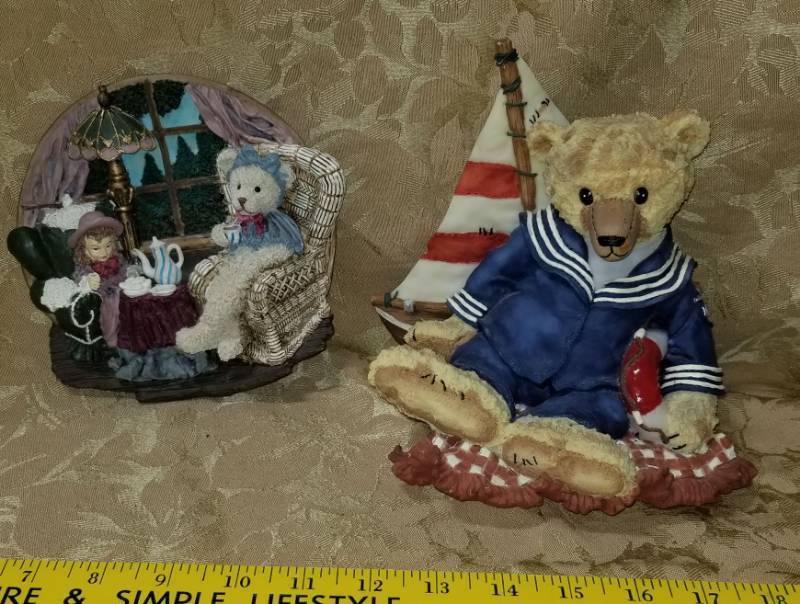 lot 3653 image: Teddy Bear Figurines X 2