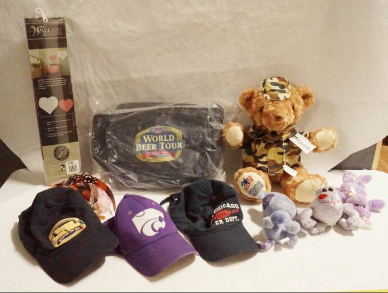 lot 5477 image: Lot of Hats, Bears and Wall Art - Oh my