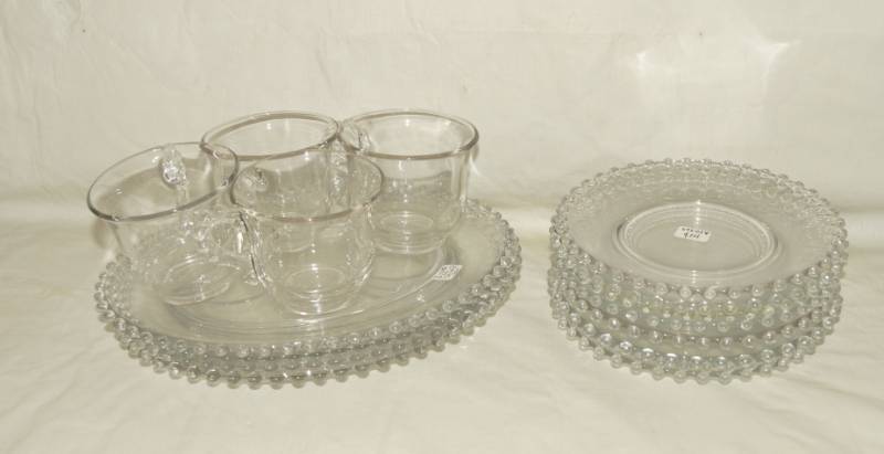 lot 3854 image: Snack Set with Serving Side Plates