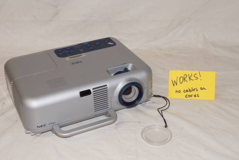 lot 6063 image: Projector - WORKS No cord or cables - See Pics - NEC M# VT465