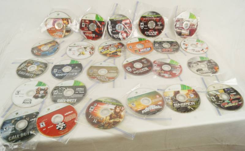 lot 6097 image: Lot of 25 XBOX 360 Games in bags - no cases - most are in very good condition - some may need polished to play