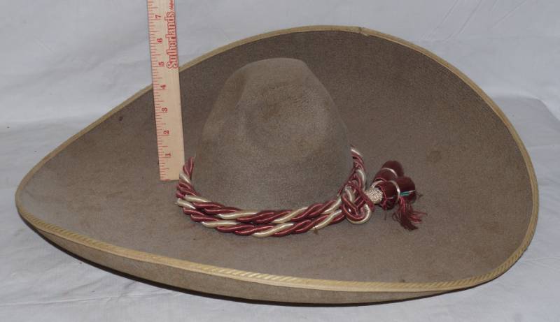 lot 6087 image: Big Western Sombrero Style Hat - Cool