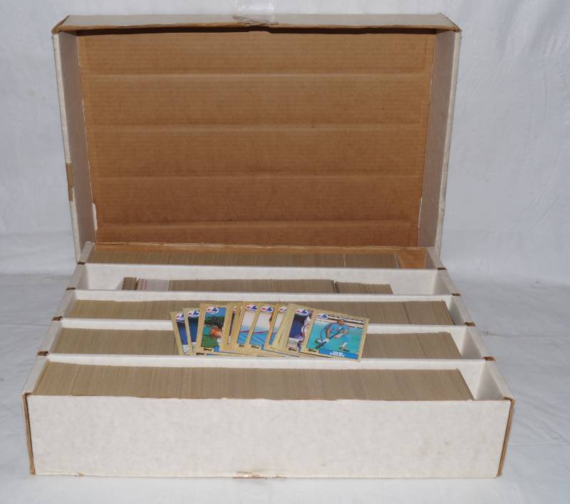 lot 6088 image: 1987 Topps Baseball Cards - Approx. 4,700 in box - all are in great shape See pics and stop by the preview on this one WOW