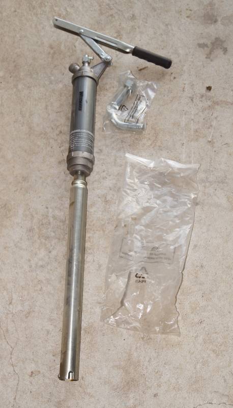 lot 5899 image: Westward Barrel Pump