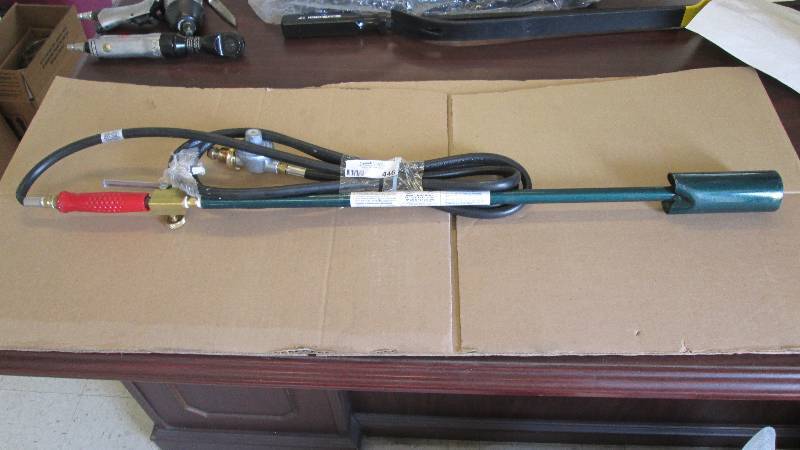 lot 446 image: NEW Weed Dragon - For Burning Weeds Use With LP GAS.