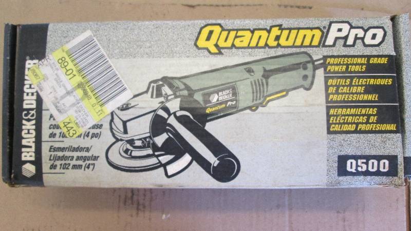 lot 467 image: Black & Decker Quantum Pro 4 Small Angle Grinder & Sander - Tested (Shop Tools)