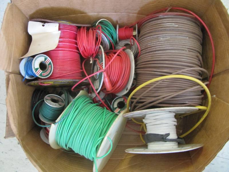 lot 495 image: Box of Electric Wire- For Wiring of Vehicles Trucks and Trailers different sizes  (Shop Tools)