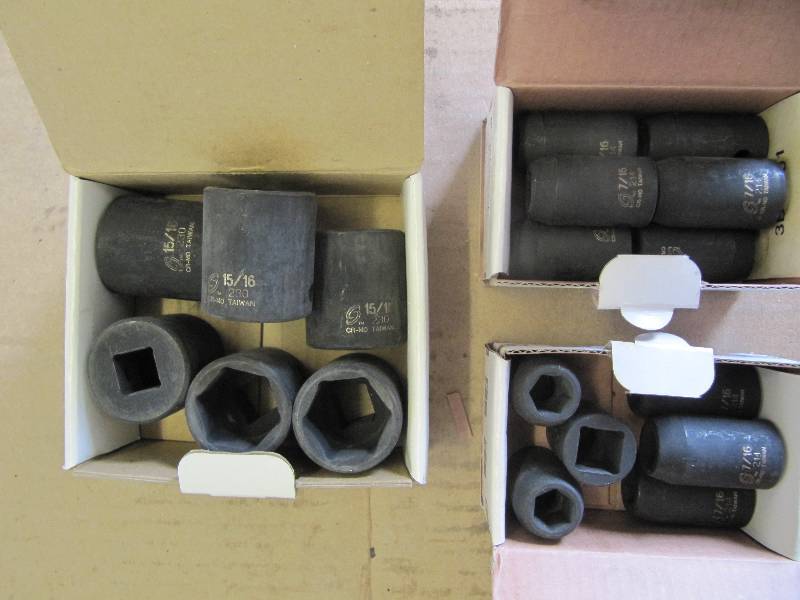 lot 504 image: NEW SUN 12 Inch Drive Impact Sockets (6) 1516 Sockets &  (12) 716 Sockets  (Shop Tools)