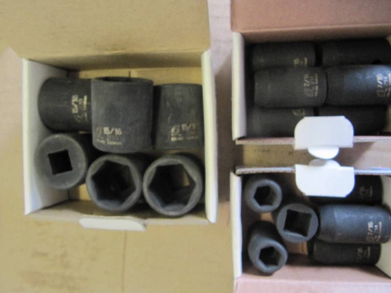 lot 513 image: NEW SUN 12 Inch Drive Impact Sockets (6) 1516 Sockets &  (12) 716 Sockets  (Shop Tools)