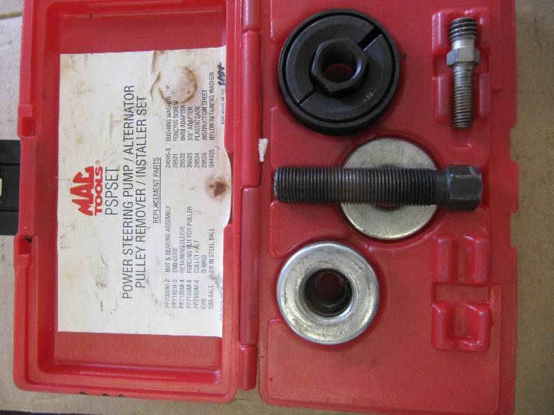 lot 528 image: Mac Tools Power Steering and Alternator  Pulley Remover and Installer Set PSP  (Shop Tools)