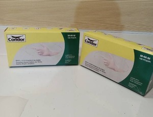 lot 45688 image: FACTORY SEALED - Condor Clear Vinyl Disposable Gloves ANSI approved for food contact Size M 100 PCS 2 (200 pcs total) (Lot of 2 boxes)