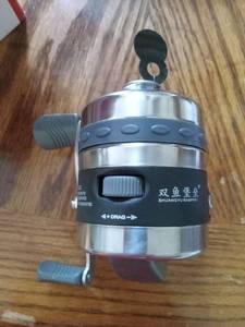 lot 45736 image: (UNUSED) Shuangyu Rampart BL25 Spincast Fishing Reel