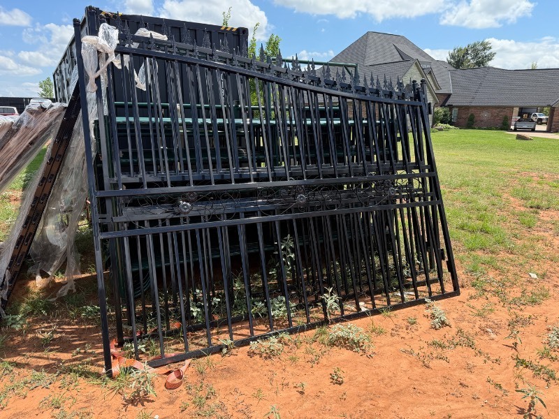 lot 821 image: 20FT. BI-PARTING WROUGHT IRON GATECAPTOK2025UnusedCK-T20XWrought iron gate  width 5.8m height 2.3m