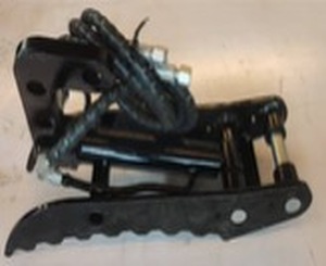 lot 882 image: Mini Excavator Hydraulic Thumb Clamp for use with 1-2 ton machines