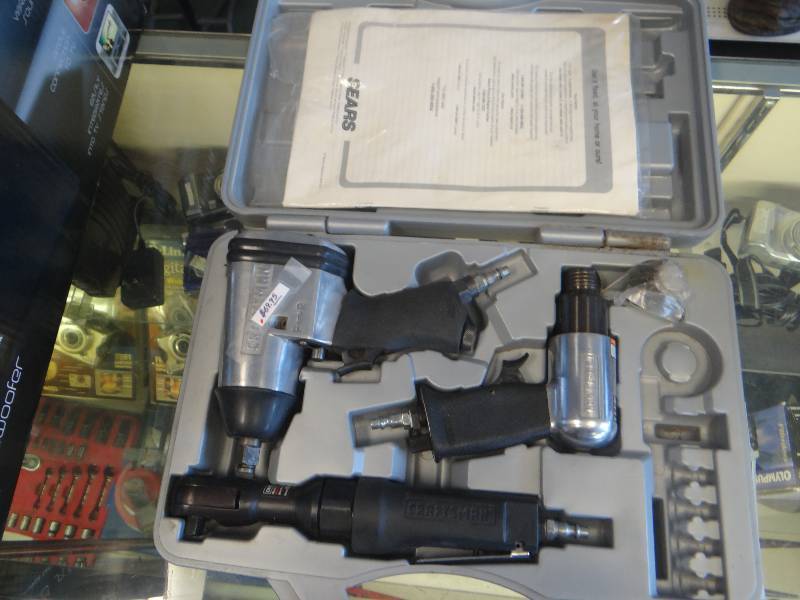 lot 4641 image: craftsman air tool set, Air Hammer, 12 impact, 38 ratchet