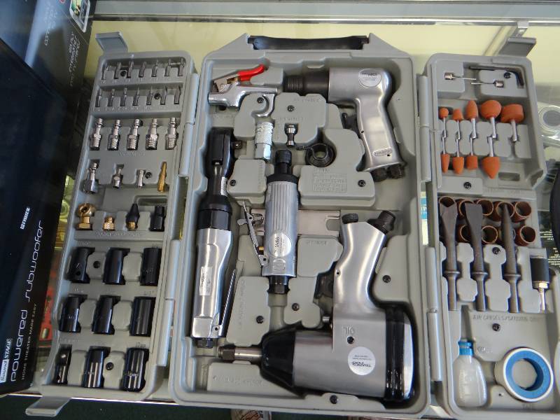 lot 4648 image: Trade Pro Pneumatic tool set