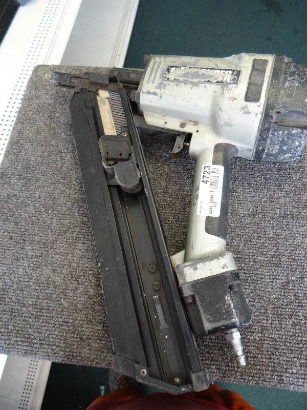 lot 4723 image: Surebonder nail gun