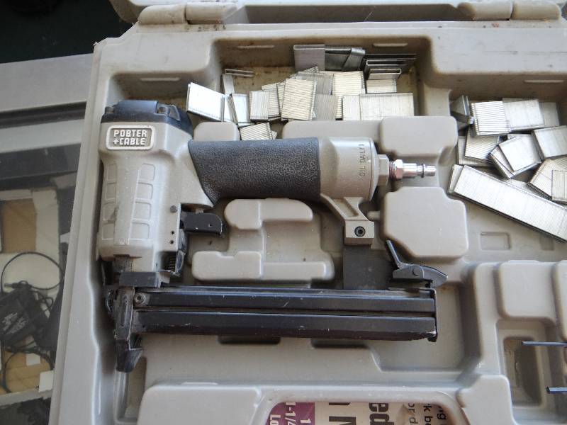 lot 4734 image: Porter Cable nail gun