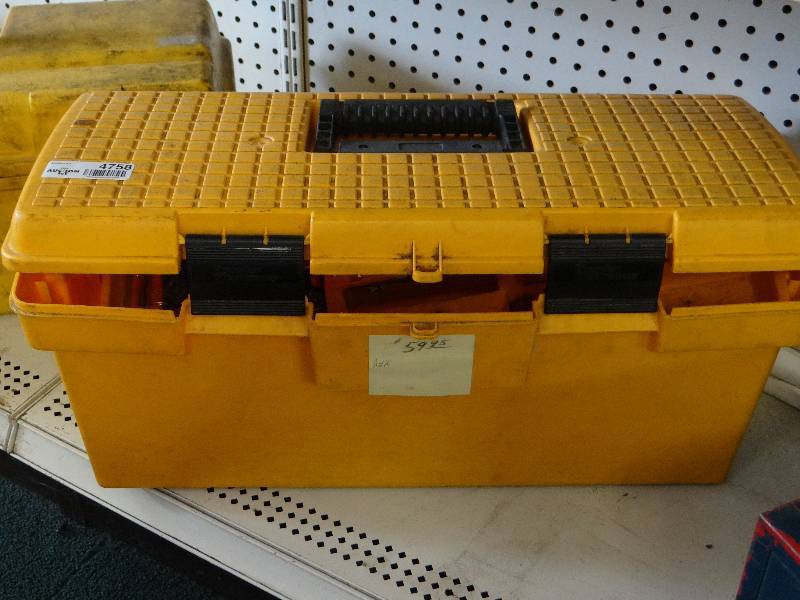 lot 4758 image: Large tool box w various hand tools & sockets