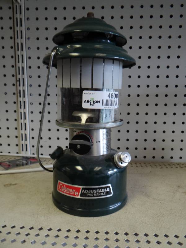 lot 4808 image: Brand new Coleman adjustable 2 mantel lantern