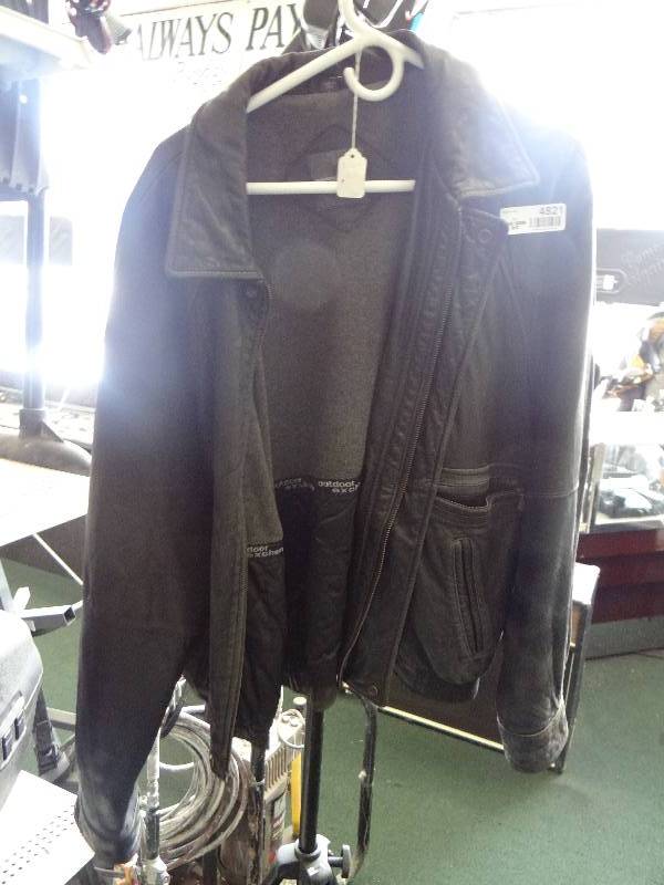 lot 4821 image: Size XL outdoor exchange leather jacket