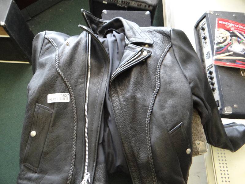 lot 4827 image: Leather biker jacket