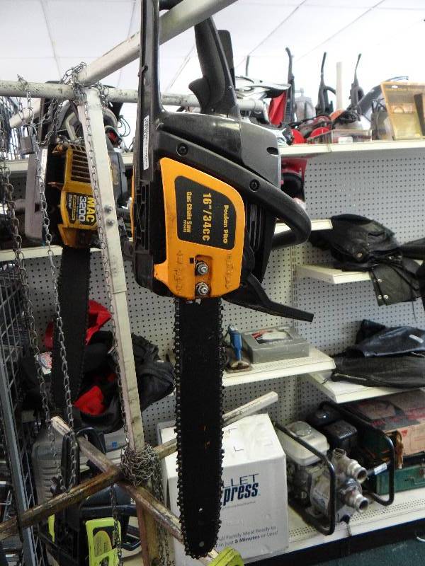lot 4833 image: Poulan Pro 16 inch chain saw