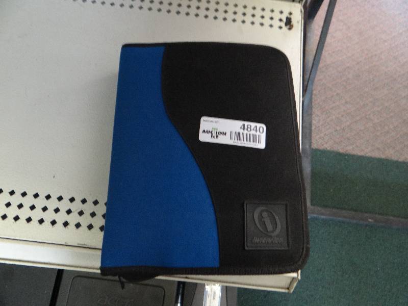 lot 4840 image: CD case with various xbox games
