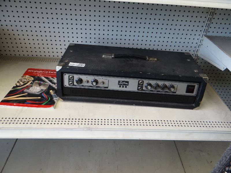 lot 4851 image: Kustom 3 head