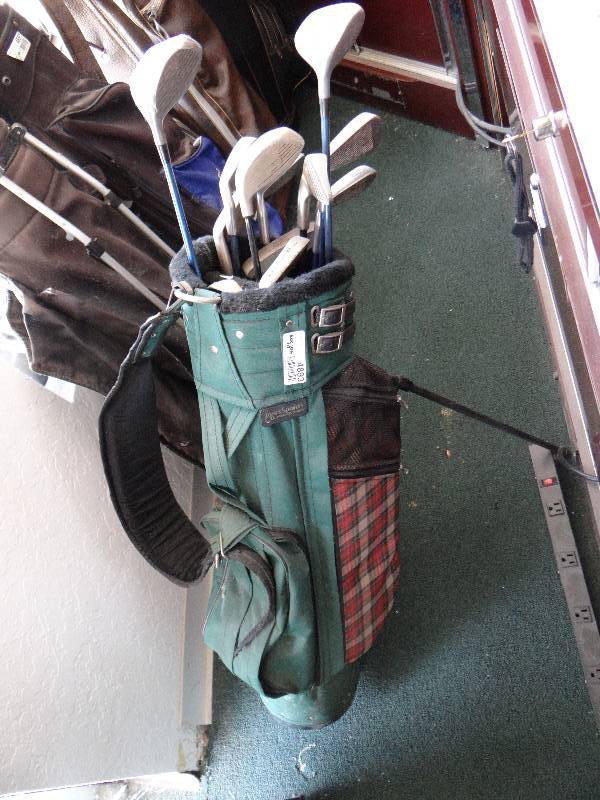 lot 4893 image: Jones sports golf bag w clubs