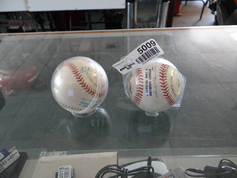 lot 5009 image: 2 baseballs unknown autographs