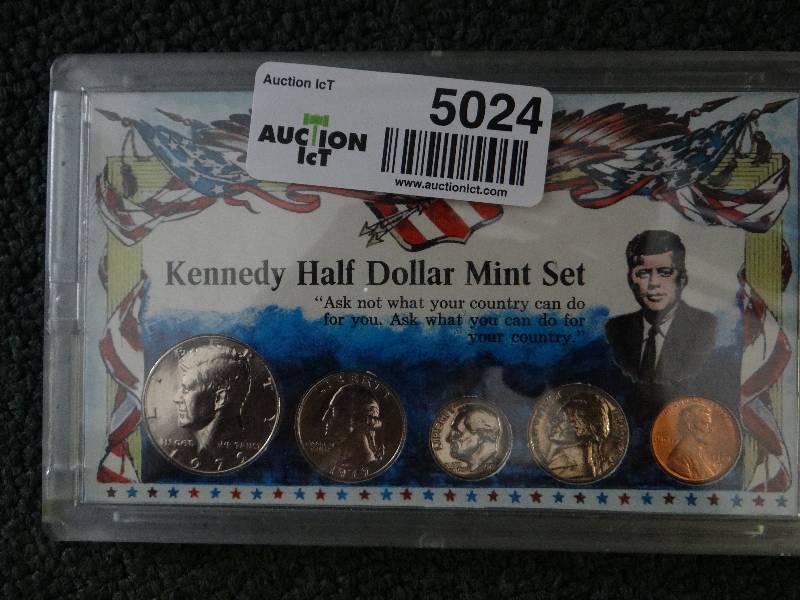 lot 5024 image: Kennedy Half Dollar MInt Set in Mint condition