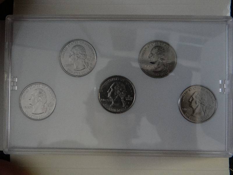 lot 5026 image: 1999 Platinum edition state quarter collection