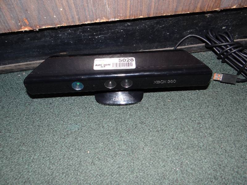 lot 5028 image: Xbox 360 Kinect