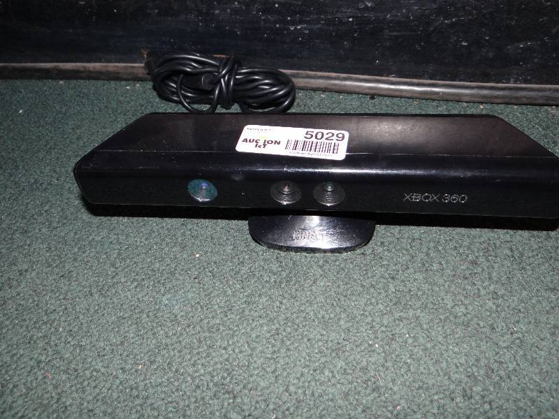 lot 5029 image: Xbox 360 Kinect